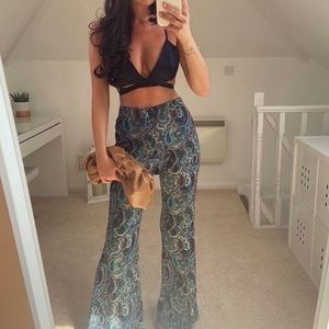 Zara Printed Flared Paisley Wild Legs Pants